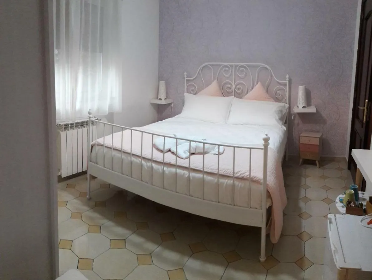 *** Couette-café Dimoramuri B&B Catane Italie